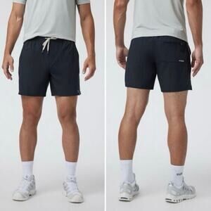 Vuori Men’s Trail Shorts 2.0 Black Lined Drawstring Performance Athletic Shorts